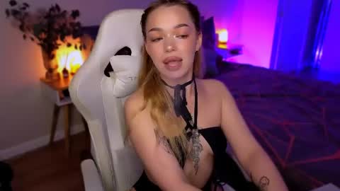 Ella online show from July 14, 2026, 5:56 am