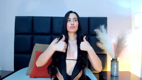 Ella VillaLuna online show from December 23, 2025, 1:47 am