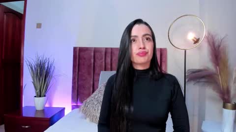 Ella VillaLuna online show from January 16, 2026, 1:20 am