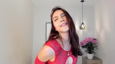 Snapshot of elle_argent chatting on June 25, 2026, 8:46 pm Eliana online show from June 25, 2026, 8:46 pm