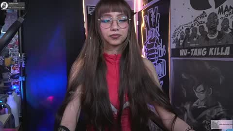 Snapshot of elle_uwu chatting on January 16, 2025, 4:07 am follow me on instagram . online show from January 16, 2025, 4:07 am