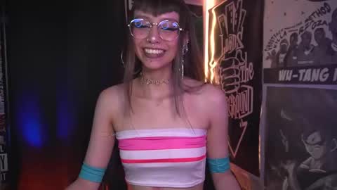 follow me on instagram .    online show from December 21, 2025, 6:59 pm