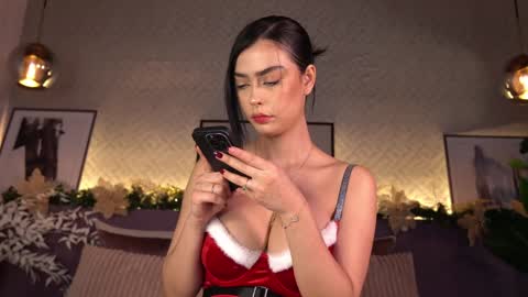 Snapshot of ellediane chatting on December 24, 2024, 6:28 pm Elle Diane online show from December 24, 2024, 6:28 pm