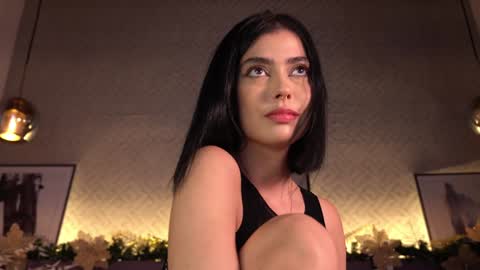 Snapshot of ellediane chatting on December 28, 2024, 1:18 am Elle Diane online show from December 28, 2024, 1:18 am