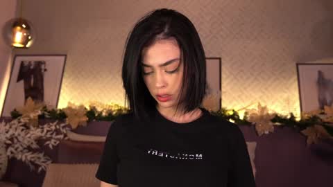 Snapshot of ellediane chatting on December 30, 2024, 1:04 am Elle Diane online show from December 30, 2024, 1:04 am