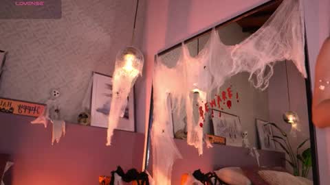 Snapshot of ellediane chatting on October 27, 2025, 12:26 am Elle Diane online show from October 27, 2025, 12:26 am