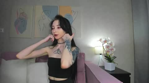 Snapshot of ellen_hops chatting on February 10, 2026, 9:02 am Ellen online show from February 10, 2026, 9:02 am