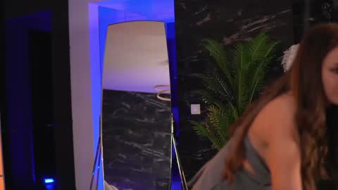 Snapshot of ellenkarter chatting on January 10, 2025, 12:38 am EllenKarter online show from January 10, 2025, 12:38 am