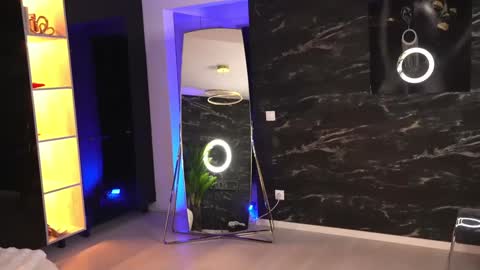 Snapshot of ellenkarter chatting on January 19, 2025, 9:34 pm EllenKarter online show from January 19, 2025, 9:34 pm