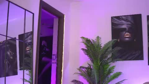 Snapshot of ellenkarter chatting on June 25, 2026, 5:12 am EllenKarter online show from June 25, 2026, 5:12 am