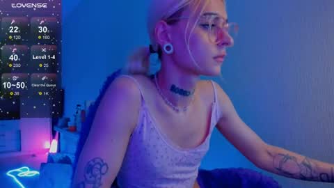 Ellie online show from August 3, 2026, 3:49 pm