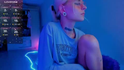 Ellie online show from August 4, 2026, 3:58 pm