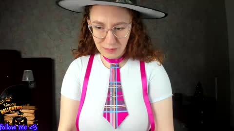 Ellie online show from October 27, 2025, 7:23 am