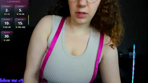 Ellie online show from November 10, 2025, 7:18 am