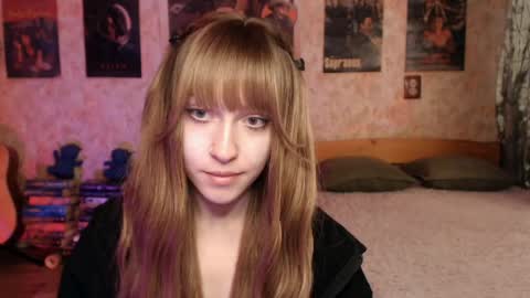 ellie_friendly online show from May 23, 2026, 12:27 am