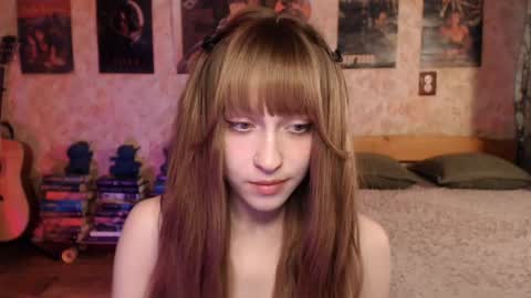 ellie_friendly online show from June 4, 2026, 12:27 am