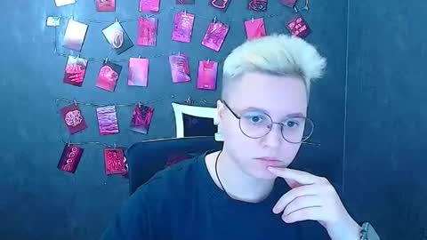 Ellie online show from March 23, 2026, 12:20 pm