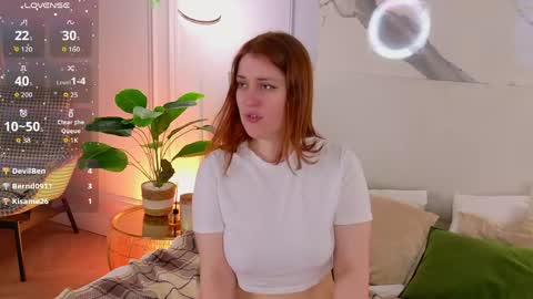 Snapshot of elliegarson__ chatting on May 31, 2026, 6:09 pm elliegarson__ online show from May 31, 2026, 6:09 pm