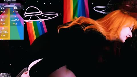 Snapshot of ellieobey chatting on November 17, 2025, 4:29 am Ellie online show from November 17, 2025, 4:29 am