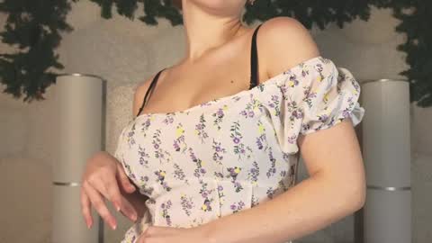 just Emily  online show from January 8, 2025, 3:28 pm