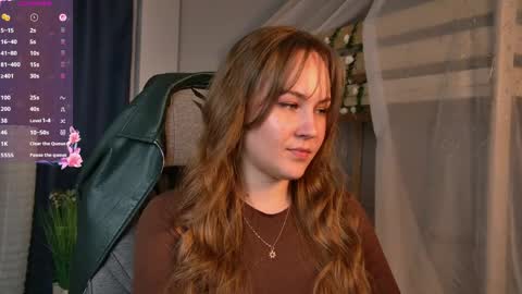 Elin online show from June 3, 2026, 2:33 pm