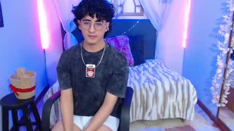 Snapshot of elliot_03 chatting on May 26, 2026, 1:07 pm elliot_03 online show from May 26, 2026, 1:07 pm