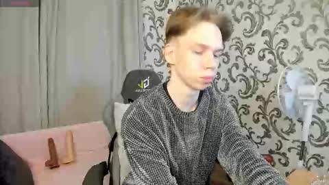 elliot_mars_ online show from October 3, 2025, 6:05 pm