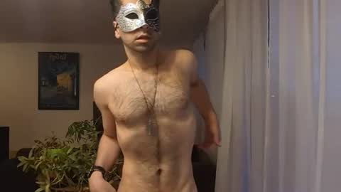 Snapshot of elllli_xxx chatting on June 18, 2026, 12:44 am Eli K online show from June 18, 2026, 12:44 am