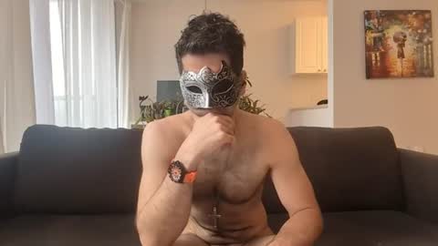 Snapshot of elllli_xxx chatting on June 18, 2026, 2:43 pm Eli K online show from June 18, 2026, 2:43 pm
