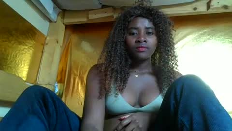 Ellodi online show from June 14, 2026, 5:31 am