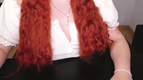 Elly online show from April 19, 2026, 6:10 pm