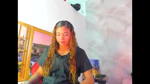 Snapshot of ellybloom chatting on April 5, 2026, 2:03 pm ellybloom online show from April 5, 2026, 2:03 pm