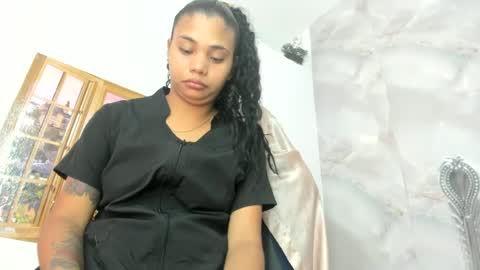 ellybloom online show from June 28, 2026, 1:39 pm