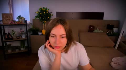 elma_lily online show from October 30, 2025, 6:26 am