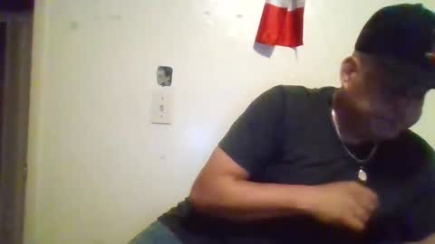 elmario24 online show from October 6, 2025, 4:54 am