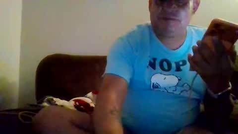 elmario24 online show from November 23, 2025, 5:51 am