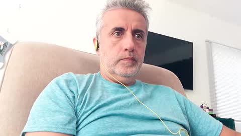 fer online show from January 3, 2025, 6:03 pm