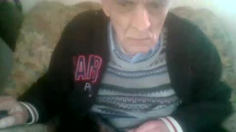 Snapshot of elmo191271 chatting on February 5, 2026, 11:04 am elmo191271 online show from February 5, 2026, 11:04 am