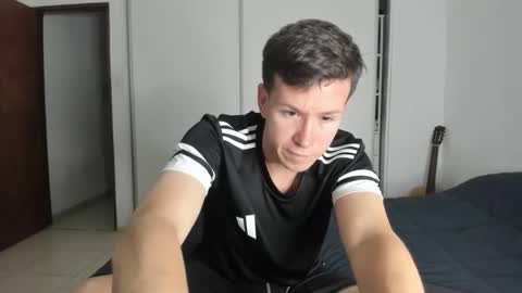 elnenedearg online show from October 15, 2025, 1:39 am