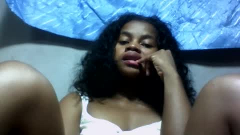 elodie228680 online show from June 5, 2026, 7:03 am