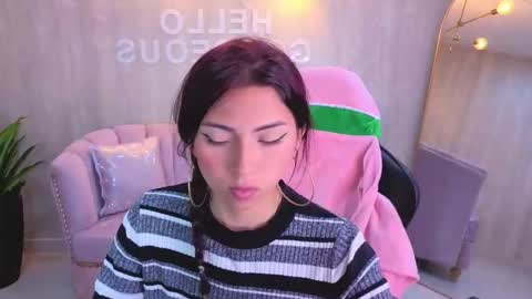 Elody  online show from January 6, 2026, 3:10 am