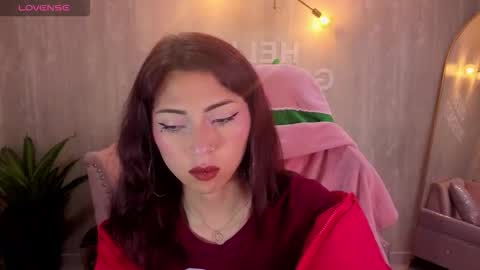 Elody  online show from February 12, 2026, 12:22 pm