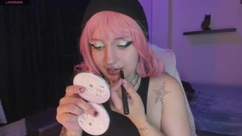 Eloise  . online show from October 25, 2025, 4:42 am