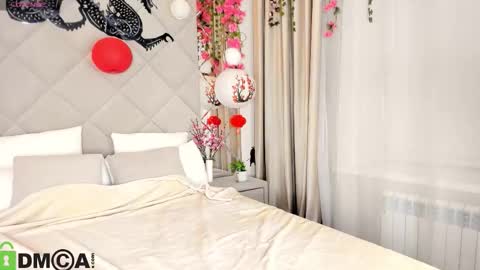 elsa_carterr online show from November 18, 2025, 11:58 am