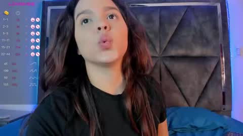 Elsa online show from February 12, 2025, 3:16 pm