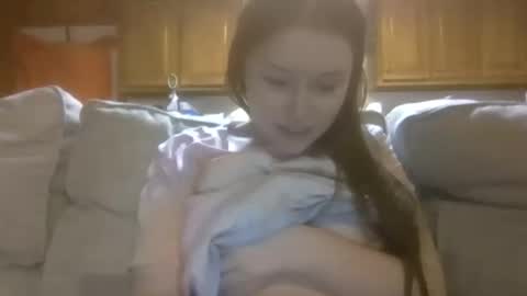 Elsie Rain online show from April 9, 2026, 1:16 am