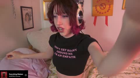 Snapshot of elslove chatting on January 4, 2025, 1:21 am ELS online show from January 4, 2025, 1:21 am