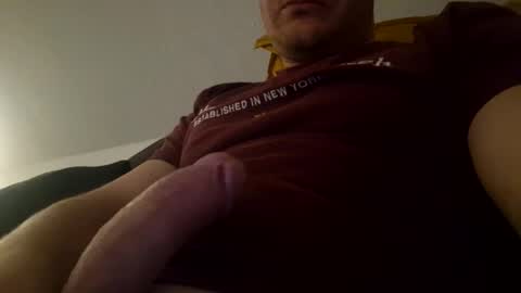 Snapshot of elster1896 chatting on March 10, 2026, 9:31 pm elster1896 online show from March 10, 2026, 9:31 pm