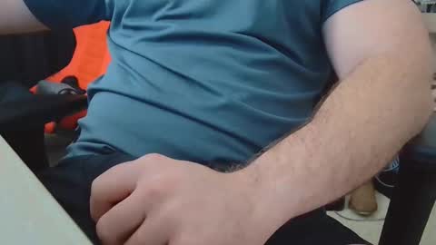 Snapshot of eltanke2206 chatting on February 5, 2026, 8:02 pm alexgarg online show from February 5, 2026, 8:02 pm