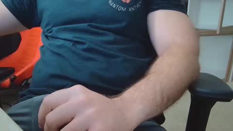 Snapshot of eltanke2206 chatting on February 27, 2026, 6:30 pm alexgarg online show from February 27, 2026, 6:30 pm